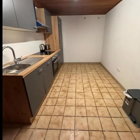 Porz Mit Kompletter Kueche Apartment