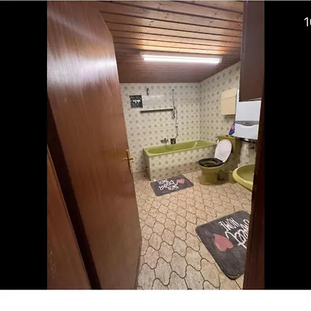 Porz Mit Kompletter Kueche *